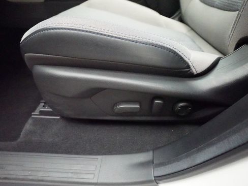 Certified 2026 Subaru Forester Premium AWD/4WD image 28