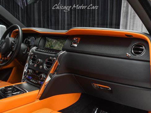 Used 2023 Rolls-Royce Cullinan image 25