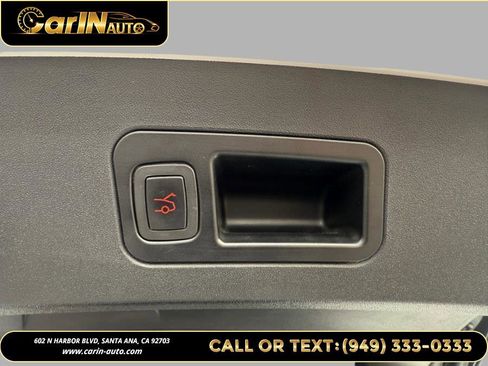 Used 2013 Tesla Model S Performance image 25