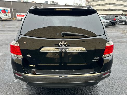 Used 2012 Toyota Highlander Limited image 4