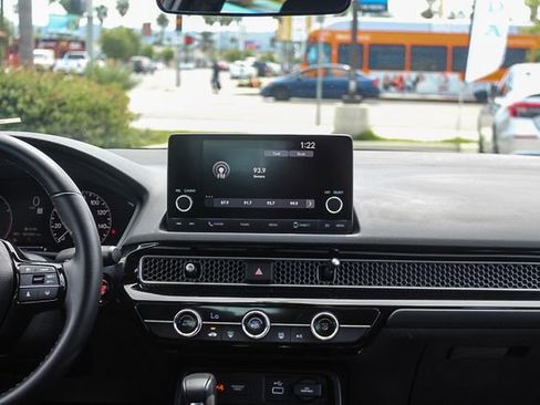 Used 2024 Honda Civic Sport image 18