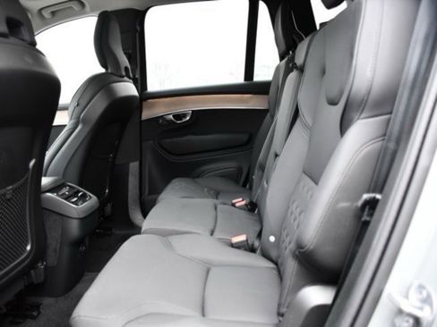 Certified 2025 Volvo XC90 B6 Plus image 13