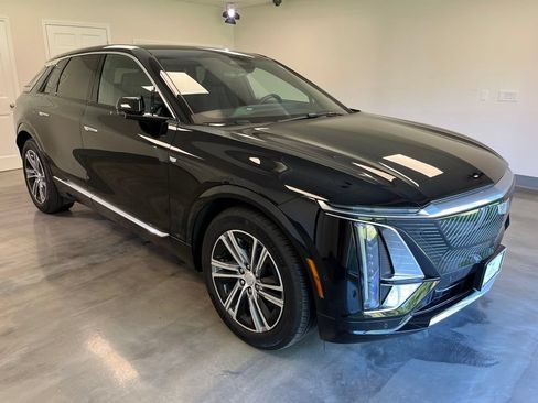 Certified 2024 Cadillac Lyriq Luxury w/ LPO, Floor Liner Package AWD/4WD image 1