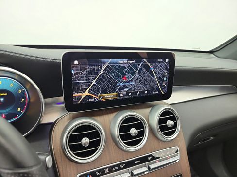 Certified 2022 Mercedes-Benz GLC 300 4MATIC Coupe image 14