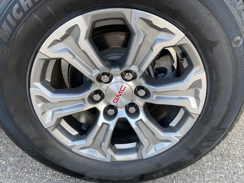 Used 2022 GMC Sierra 1500 SLT image 23