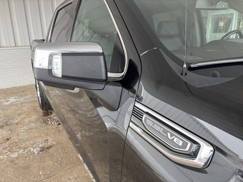 Used 2019 GMC Sierra 1500 SLT image 33