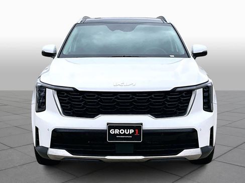 Used 2025 Kia Sorento S w/ Panoramic Sunroof Package image 3