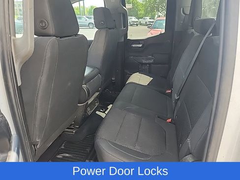 Used 2020 Chevrolet Silverado 1500 Custom w/ Trailering Package AWD/4WD image 18