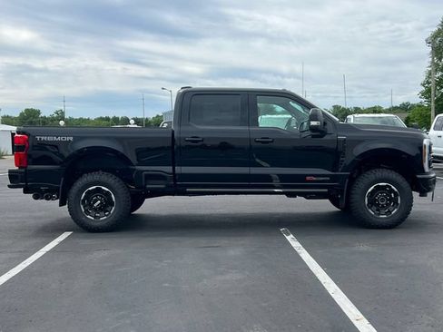 New 2026 Ford F350 Platinum w/ Tremor Off-Road Package AWD/4WD image 66