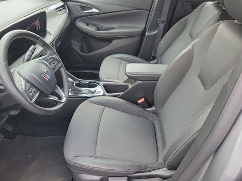 Used 2025 Buick Encore GX Preferred FWD image 17