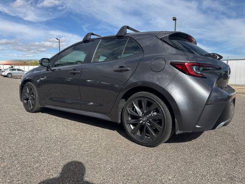 Used 2023 Toyota Corolla XSE image 3