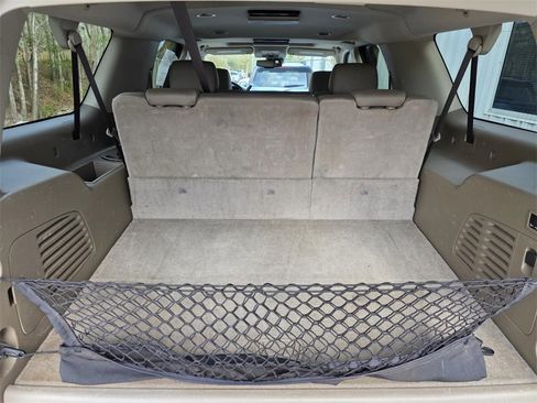 Used 2019 GMC Yukon XL SLT w/ Open Road Package image 17