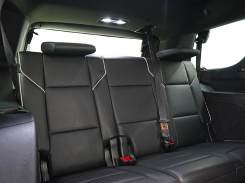 Used 2021 Cadillac Escalade Sport AWD/4WD image 13