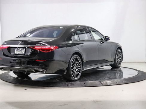 Used 2023 Mercedes-Benz S 580 4MATIC Sedan image 4