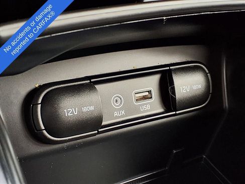 Used 2019 Kia Sorento LX image 25