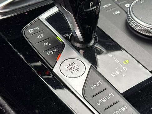 Used 2024 BMW X4 xDrive30i w/ Premium Package image 33