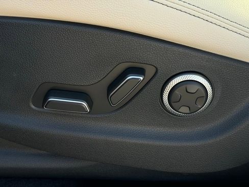 New 2026 Genesis GV70 2.5T Advanced AWD/4WD image 28