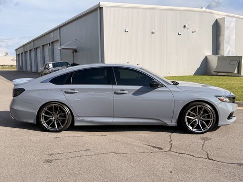 Used 2022 Honda Accord Sport Special Edition image 13
