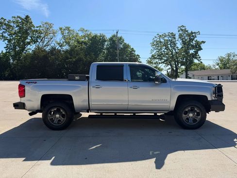 Used 2018 Chevrolet Silverado 1500 LTZ w/ LTZ Plus Package AWD/4WD image 2