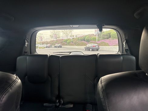 Used 2023 Nissan Armada SL w/ Midnight Edition Package image 7