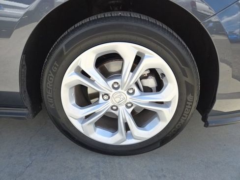 Certified 2024 Honda Accord LX image 13