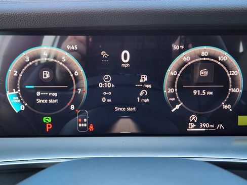 New 2026 Volkswagen Tiguan SE R-Line AWD/4WD image 16