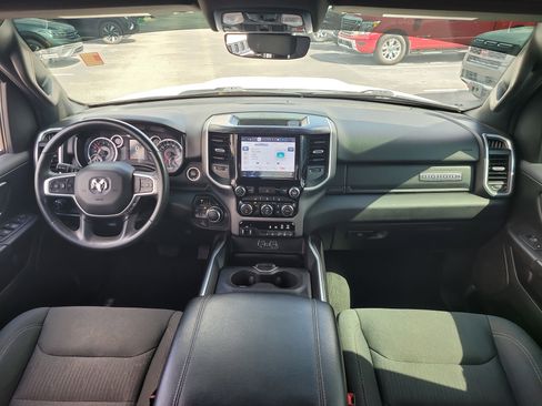 Used 2023 RAM 1500 Big Horn AWD/4WD image 15