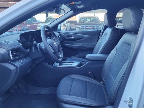 New 2026 Buick Envista Preferred w/ Convenience I Package image 15