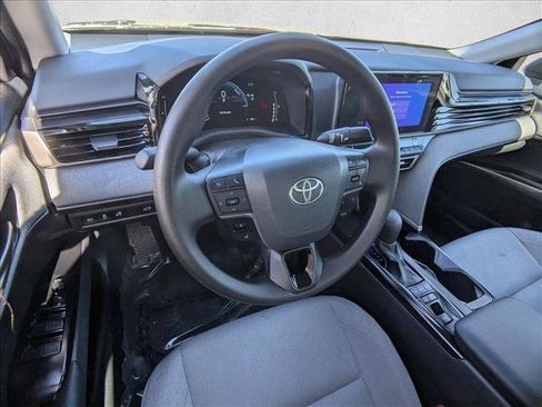 Used 2025 Toyota Camry LE w/ Convenience Package FWD image 9