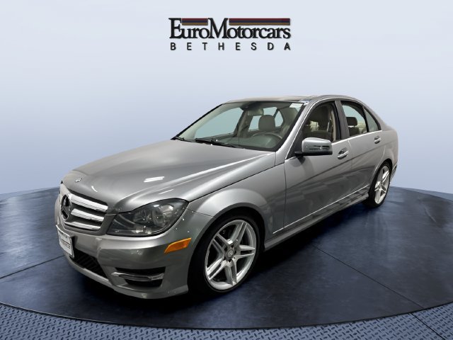 Used 2013 Mercedes-Benz C 300 4MATIC Sedan image 1