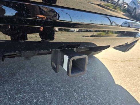 Used 2017 Audi Q5 2.0T Premium image 17