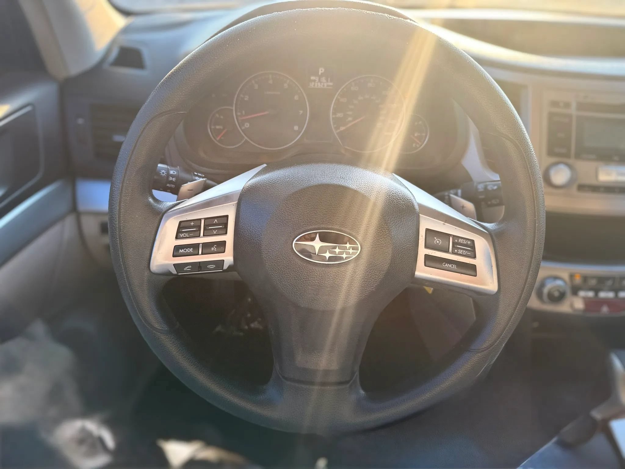 Used 2014 Subaru Outback 2.5i w/ Alloy Wheel Package AWD/4WD image 32