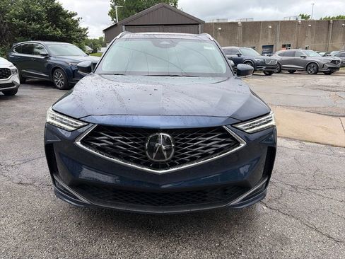 Used 2026 Acura MDX SH-AWD w/ Advance Package image 2
