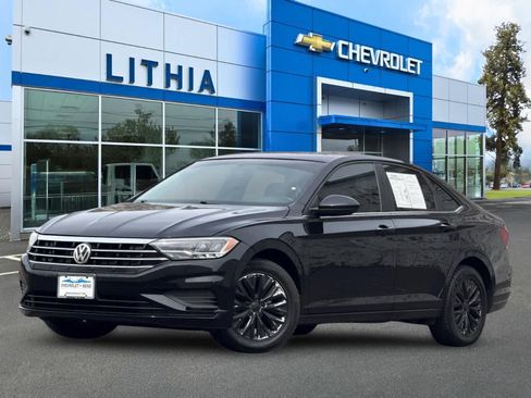 Used 2019 Volkswagen Jetta S FWD image 1