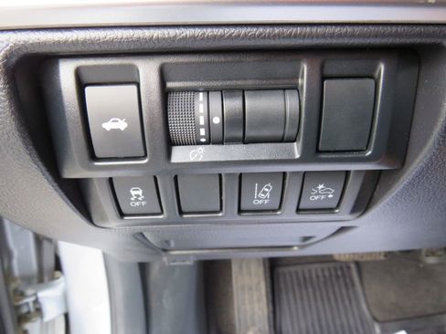 Used 2019 Subaru Legacy 2.5i Premium image 23