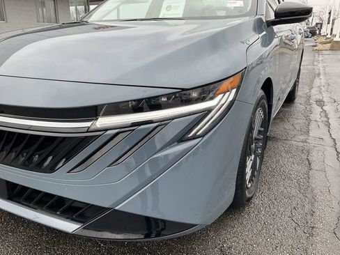 New 2026 Nissan Sentra SV w/ SV Convenience Package image 36