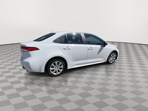 Used 2024 Toyota Corolla LE FWD image 8