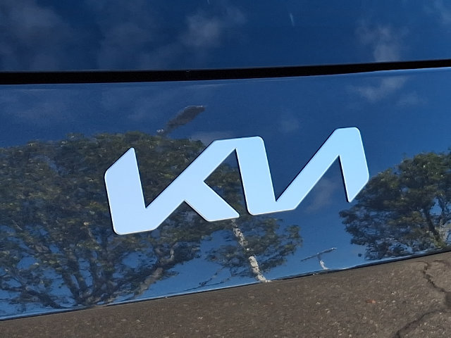 Used 2024 Kia EV9 Wind AWD/4WD image 31