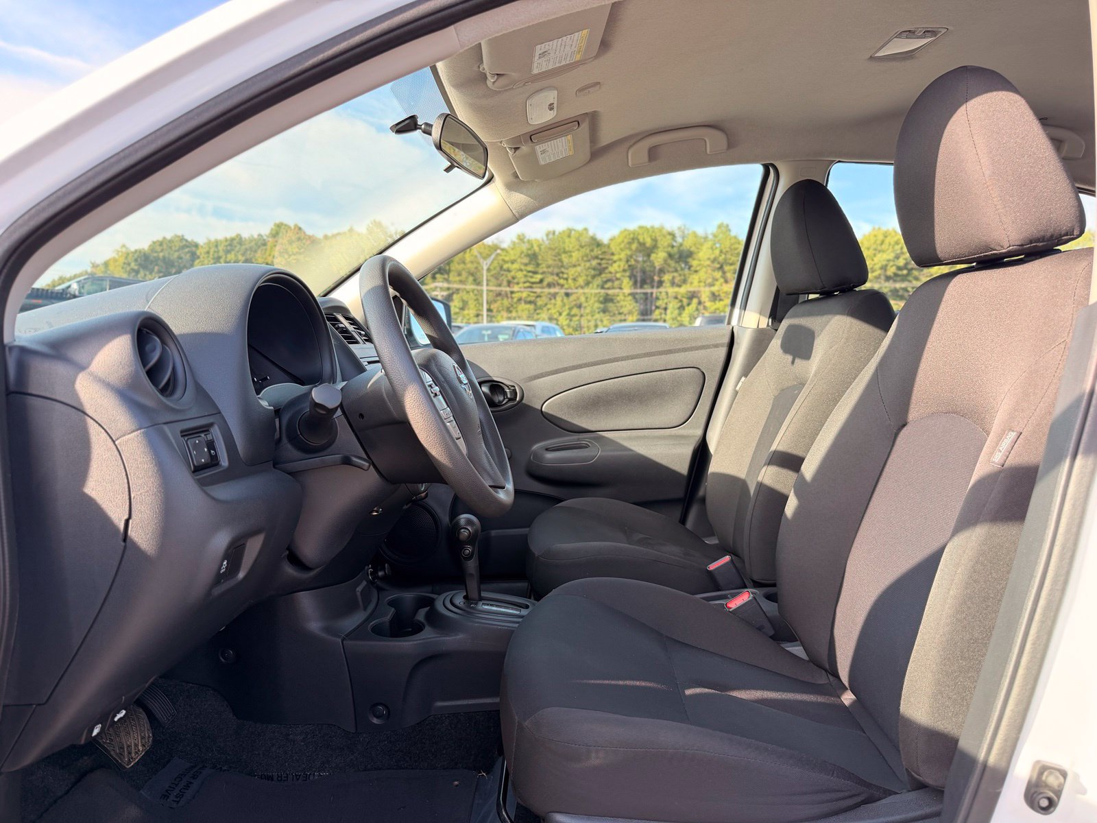 Used 2018 Nissan Versa S Plus FWD image 15