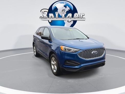 Used 2024 Ford Edge SE image 3