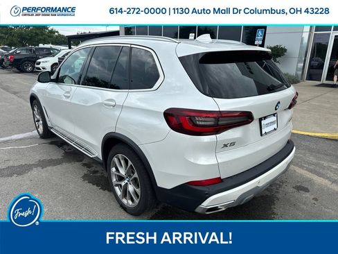 Used 2023 BMW X5 xDrive40i w/ Premium Package AWD/4WD image 6