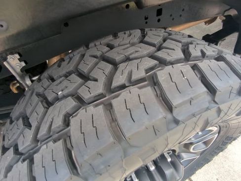 Used 2025 Ford F250 Lariat w/ Lariat Ultimate Package AWD/4WD image 10