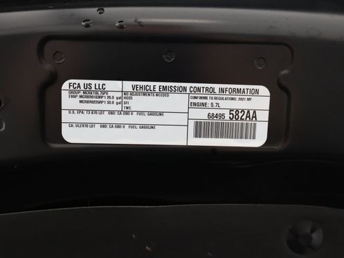 Used 2021 RAM 1500 Laramie AWD/4WD image 21