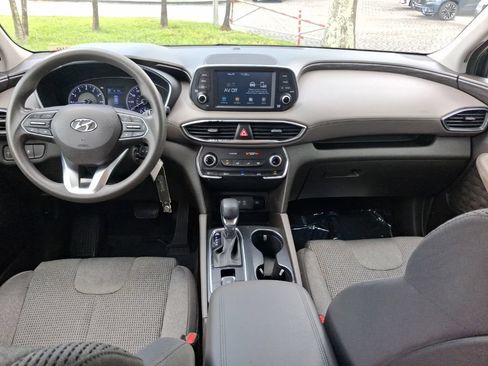 Used 2020 Hyundai Santa Fe SE FWD image 8
