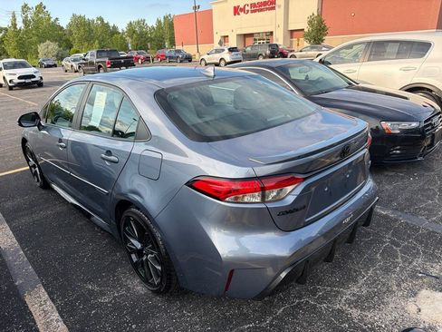 Used 2024 Toyota Corolla SE w/ SE Premium Package FWD image 6