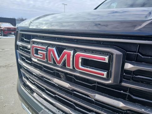 New 2026 GMC Yukon AT4 Ultimate w/ LPO, Illumination Package AWD/4WD image 40