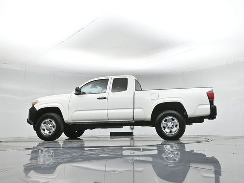Used 2021 Toyota Tacoma SR image 50