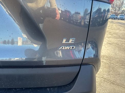 Certified 2019 Toyota RAV4 LE w/ Carpet Mat Package image 15