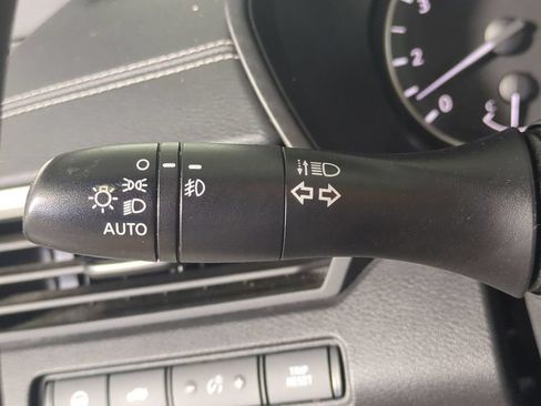 Used 2019 Nissan Altima 2.5 SV FWD image 29