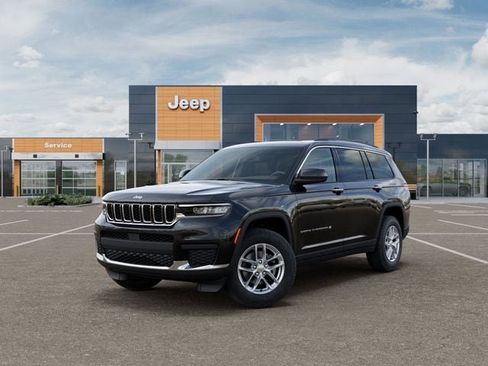 Used 2025 Jeep Grand Cherokee L Laredo w/ Luxury Tech Group I AWD/4WD image 1